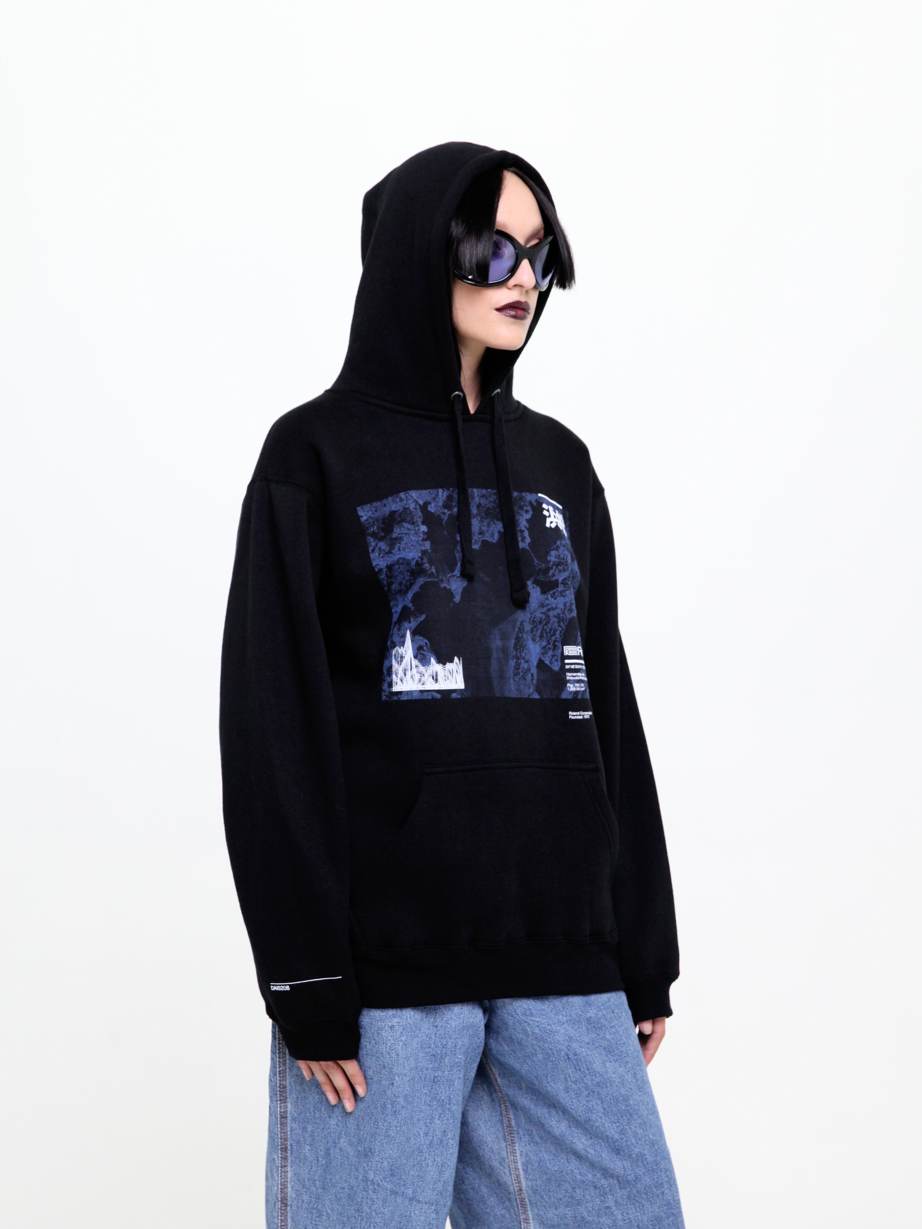 dais-x-roland-origins-sweat-capuche-noir-carte image 5