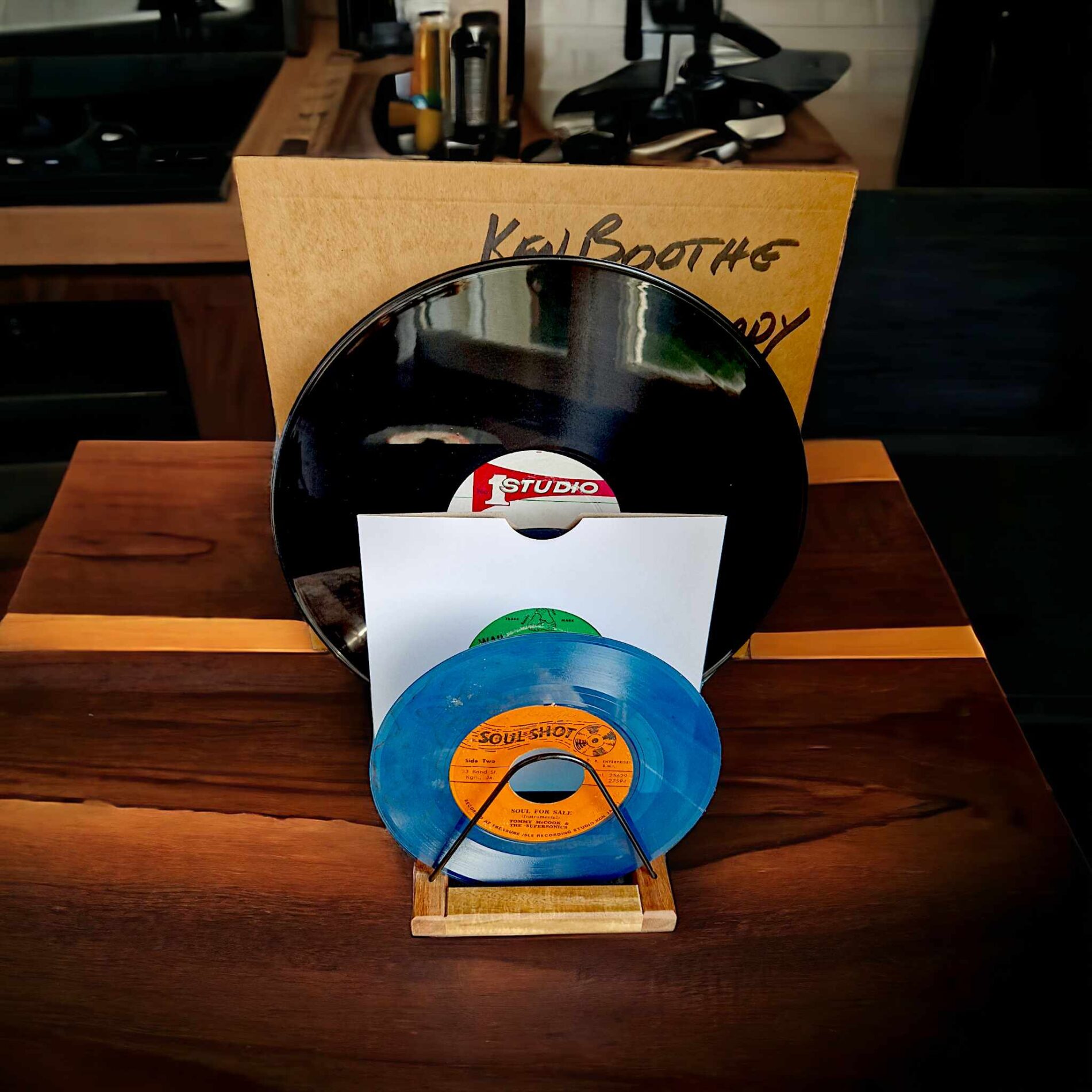 cleangroove-support-vinyle-bois-14-disques-s-chage-lp-33-tours image 2