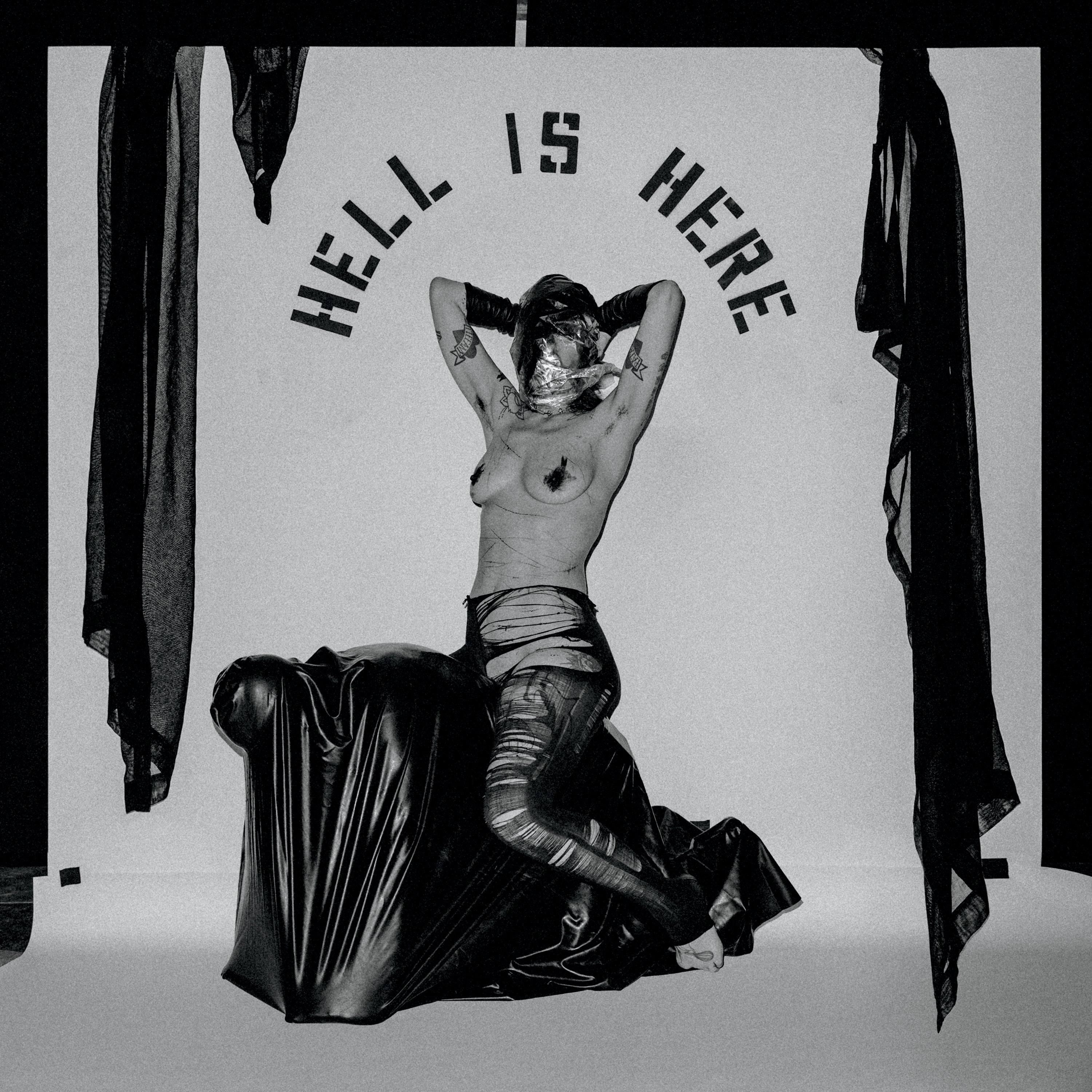 dais-records-hide-hell-is-here-vinyle-noir-lp-industriel image 1