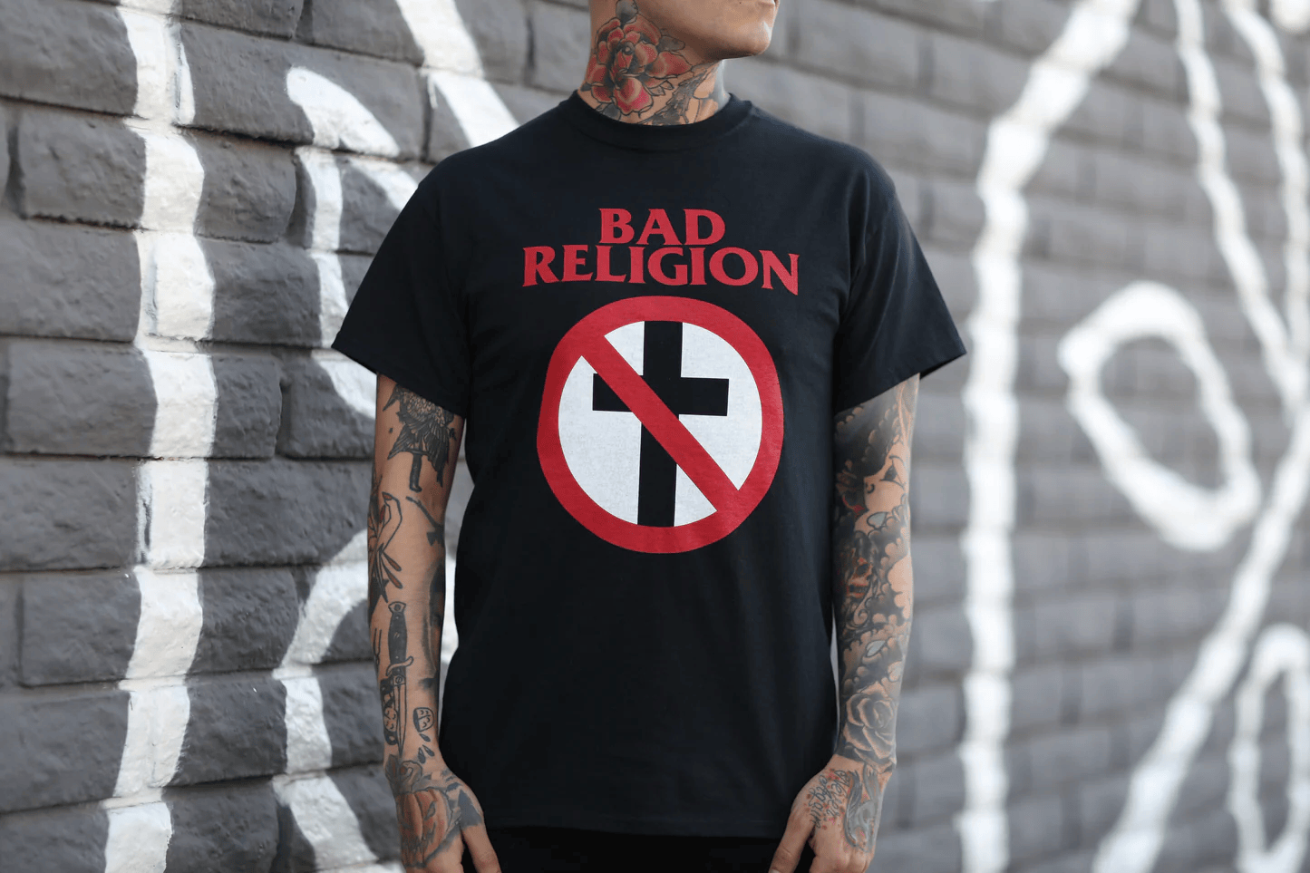bad-religion-classic-crossbuster-t-shirt-noir-coton image 2